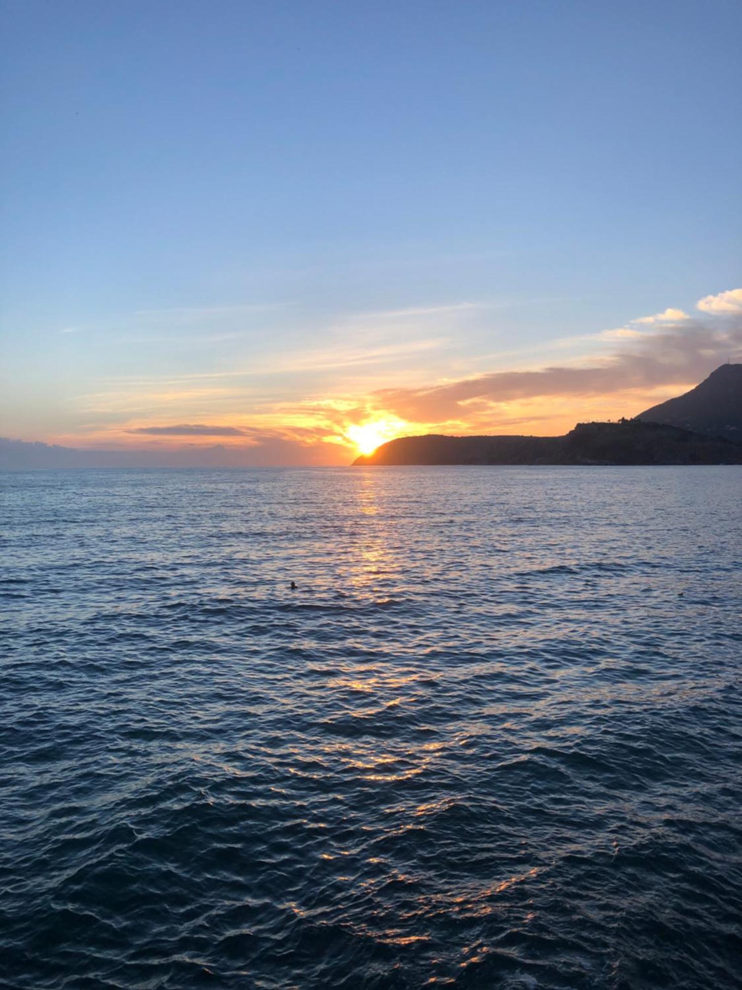 Mare Mar * Sutomore